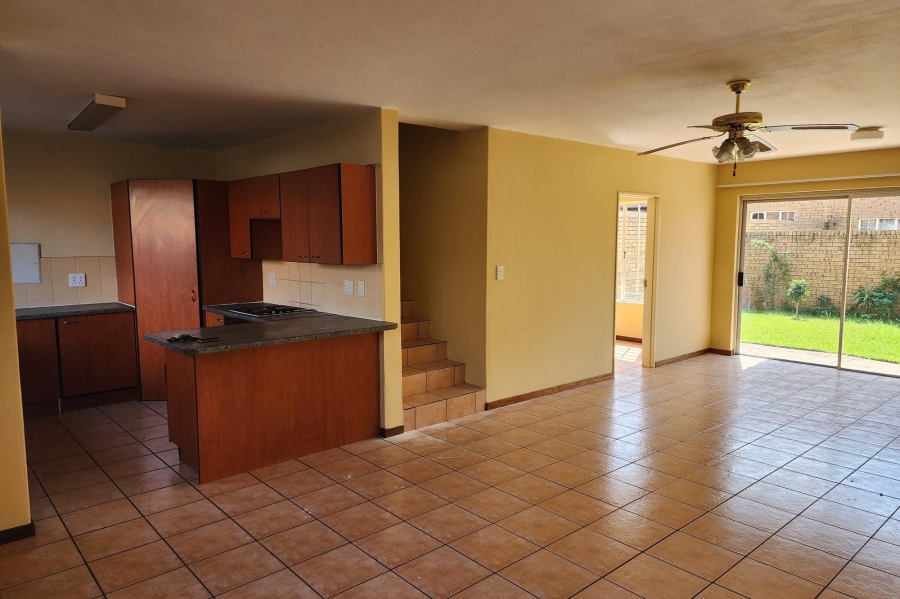 To Let 4 Bedroom Property for Rent in Cashan North West